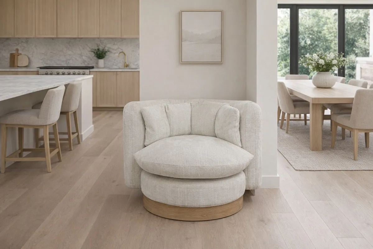 Hampstead armchair